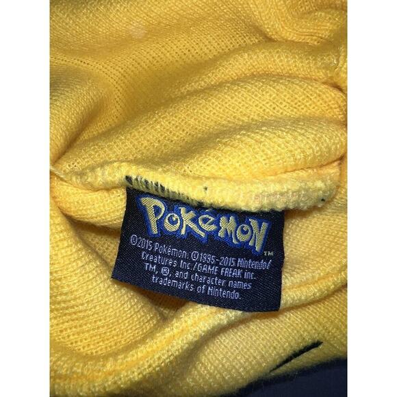 Pokemon Pikachu Beanie Knit Nintendo Winter Hat With Ears & Pokeballs 2015 NEW - Picture 4 of 5